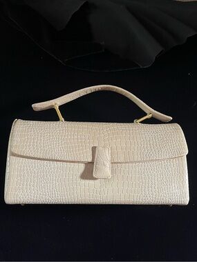 Koret Vintage Crocodile Embossed Top Handle Handbag